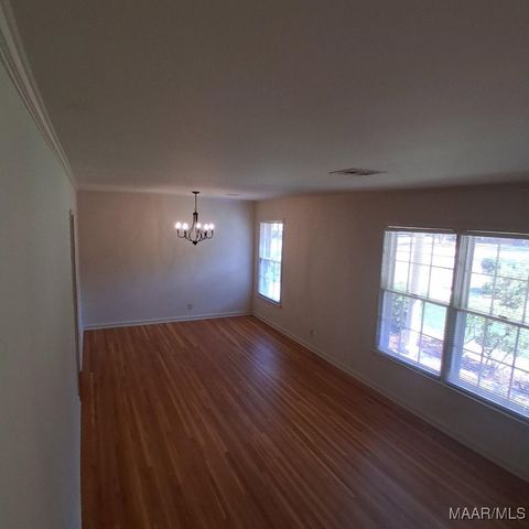 3733 Royal Crest Drive, Montgomery, AL 36109