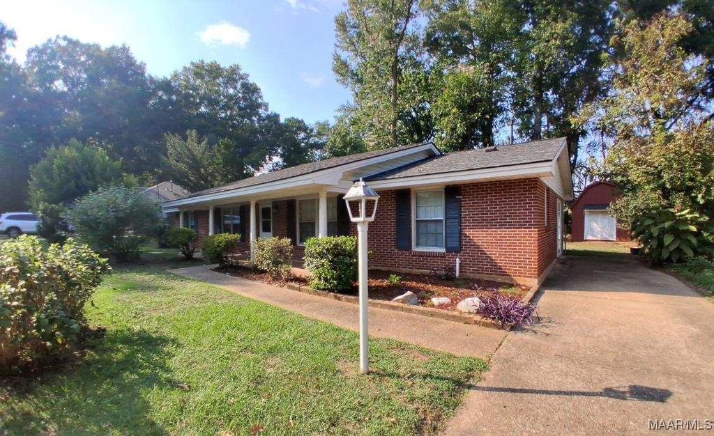 3733 Royal Crest Drive, Montgomery, AL 36109
