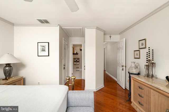 7 ENDSLEIGH PL, Robbinsville, NJ 08691