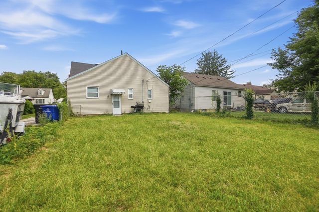 1127 Wildwood Avenue, Columbus, OH 43219