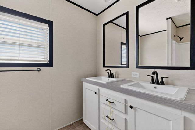 533 Hill Road NE, Rio Rancho, NM 87144