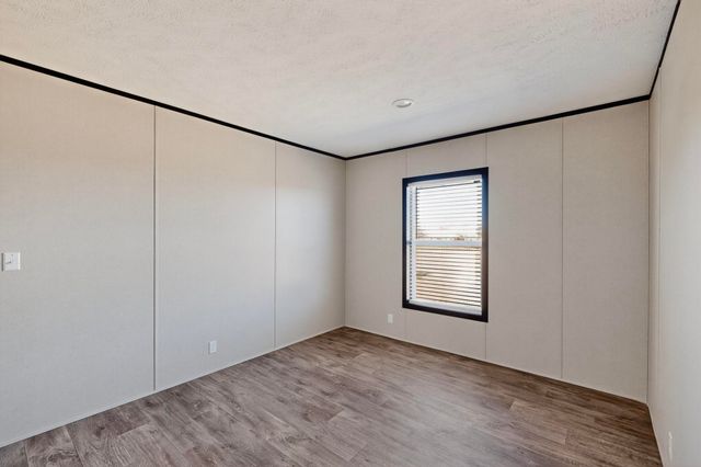 533 Hill Road NE, Rio Rancho, NM 87144