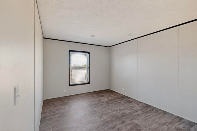 533 Hill Road NE, Rio Rancho, NM 87144