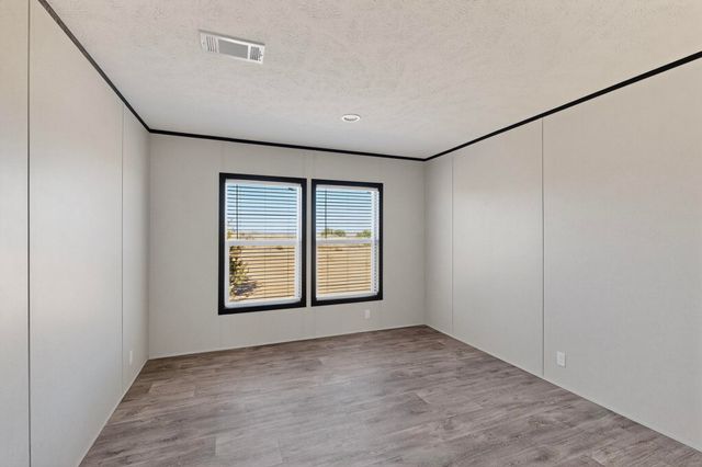 533 Hill Road NE, Rio Rancho, NM 87144