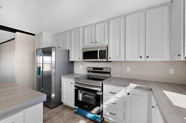 533 Hill Road NE, Rio Rancho, NM 87144