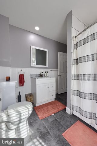 355 E ROSS ST, Lancaster, PA 17602