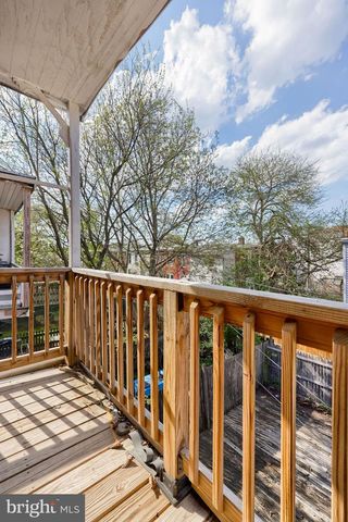 355 E ROSS ST, Lancaster, PA 17602