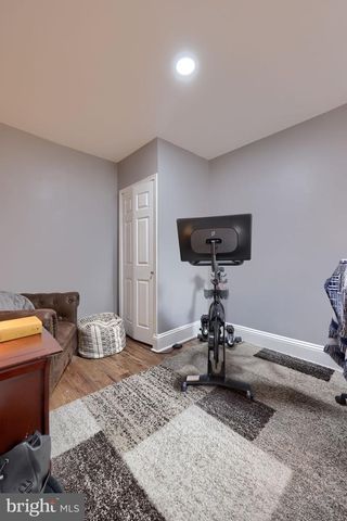 355 E ROSS ST, Lancaster, PA 17602