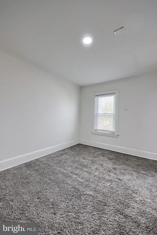 355 E ROSS ST, Lancaster, PA 17602