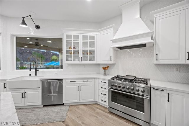 805 Lake Hill Drive, Boulder City, NV 89005