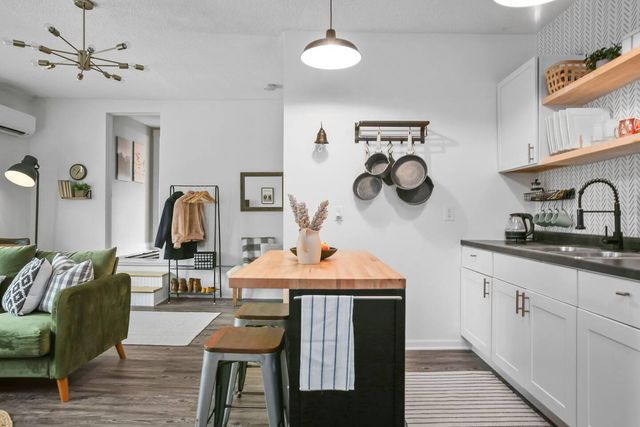 4405 Morgan Avenue N 2, Minneapolis, MN 55412