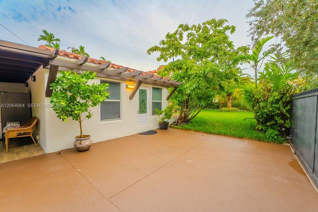 2483 SW 24th Street, Miami, FL 33145