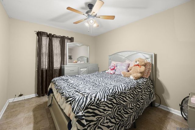 3045 Courtland Cir, Baton Rouge, LA 70814