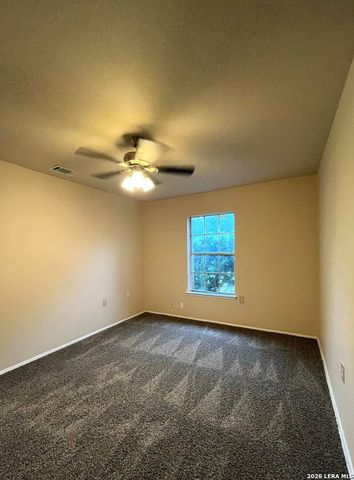 7607 Sage Oak St, Live Oak, TX 78233