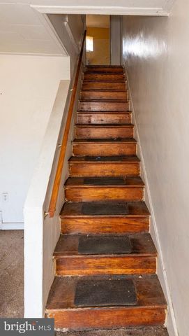 2038 LARKHALL RD, Dundalk, MD 21222