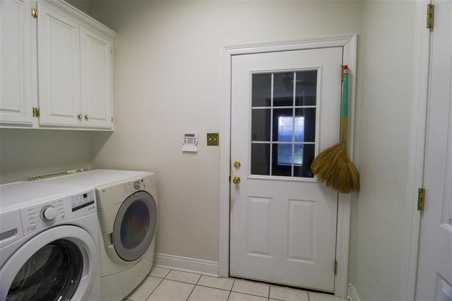 612 Colonial Dr Drive, Lake Charles, LA 70611