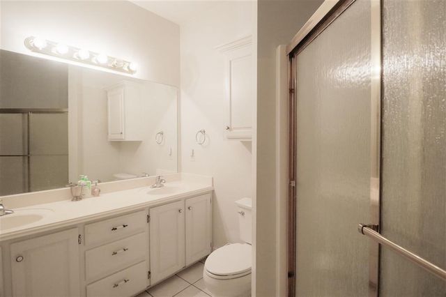 612 Colonial Dr Drive, Lake Charles, LA 70611