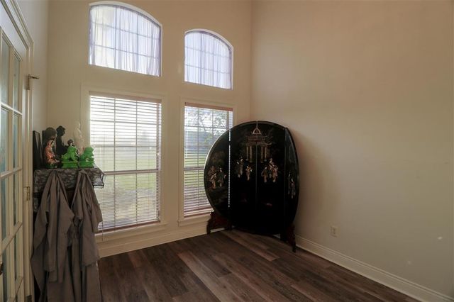 612 Colonial Dr Drive, Lake Charles, LA 70611