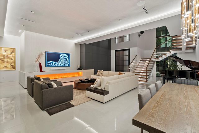 1221 RICHMOND ROAD, Winter Park, FL 32789