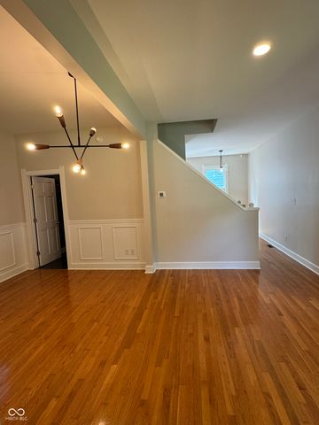 735 Elm Street, Indianapolis, IN 46203