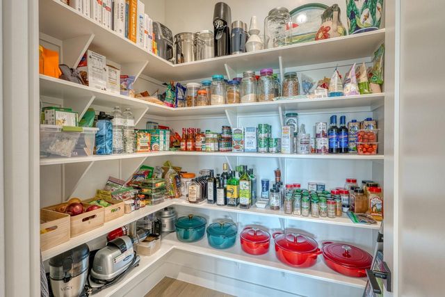 202 Azalea LOOP, Horseshoe Bay, TX 78657