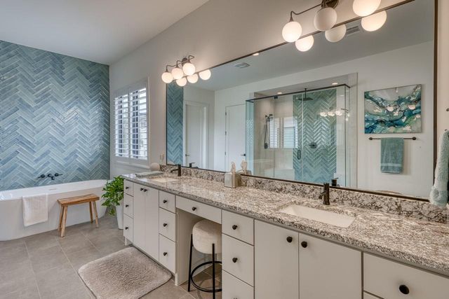 202 Azalea LOOP, Horseshoe Bay, TX 78657