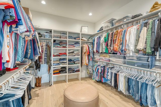 202 Azalea LOOP, Horseshoe Bay, TX 78657