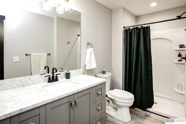 470 Eastwood Drive, Louisville, NE 68037