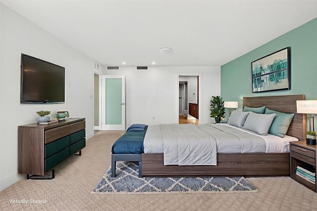 888 BLVD OF THE ARTS 605, Sarasota, FL 34236