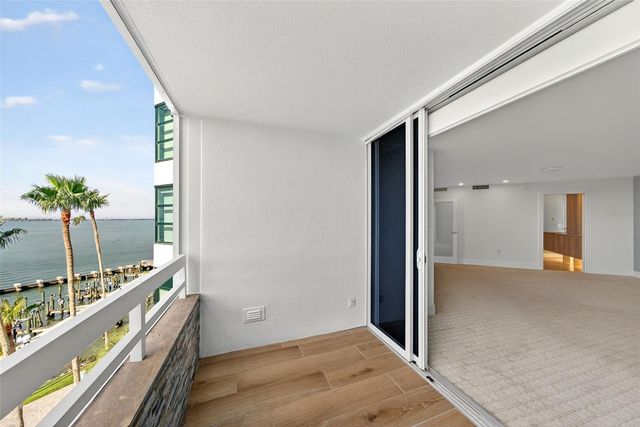 888 BLVD OF THE ARTS 605, Sarasota, FL 34236