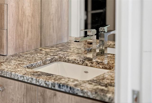 888 BLVD OF THE ARTS 605, Sarasota, FL 34236