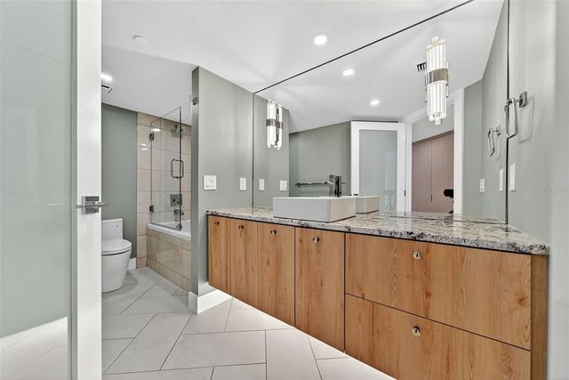 888 BLVD OF THE ARTS 605, Sarasota, FL 34236