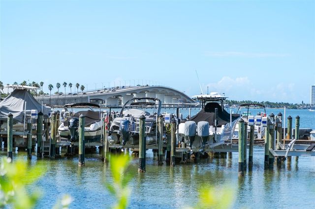 888 BLVD OF THE ARTS 605, Sarasota, FL 34236