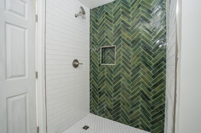 802 Northbrook Drive, Hixson, TN 37343