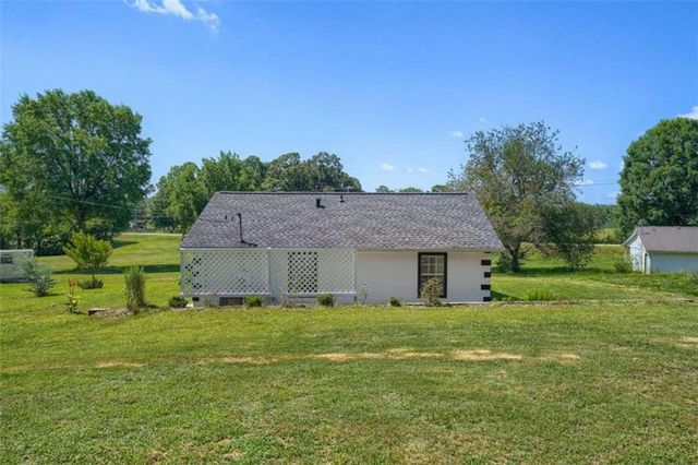 5765 Crow Drive, Cumming, GA 30041
