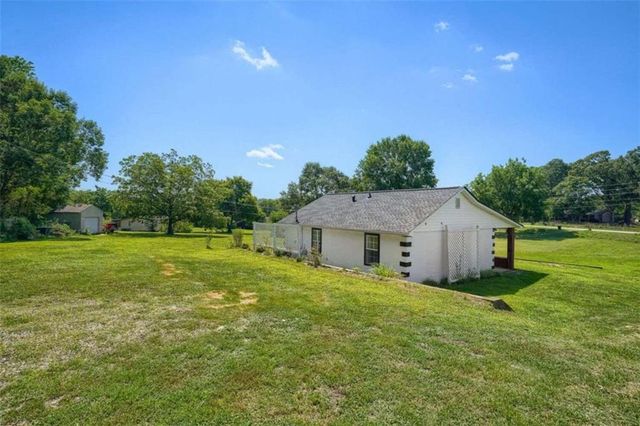 5765 Crow Drive, Cumming, GA 30041
