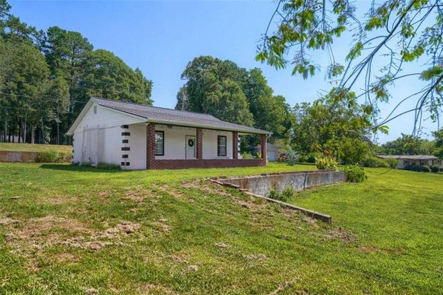 5765 Crow Drive, Cumming, GA 30041