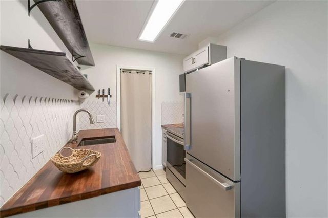 5765 Crow Drive, Cumming, GA 30041