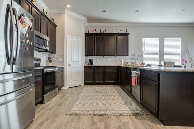 6818 40th Street, Lubbock, TX 79407