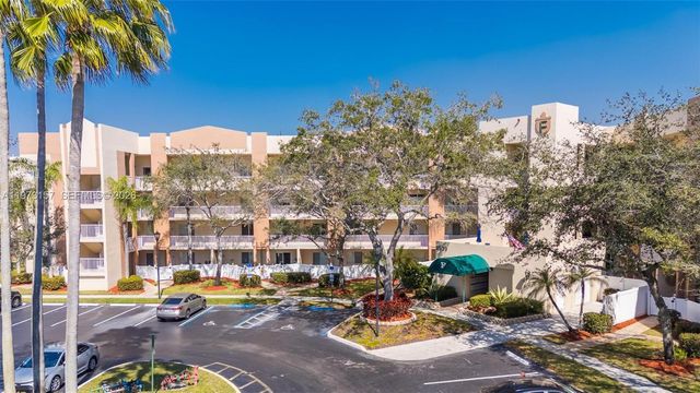 9539 Weldon Cir F214, Tamarac, FL 33321