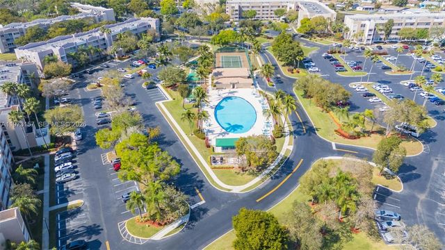 9539 Weldon Cir F214, Tamarac, FL 33321