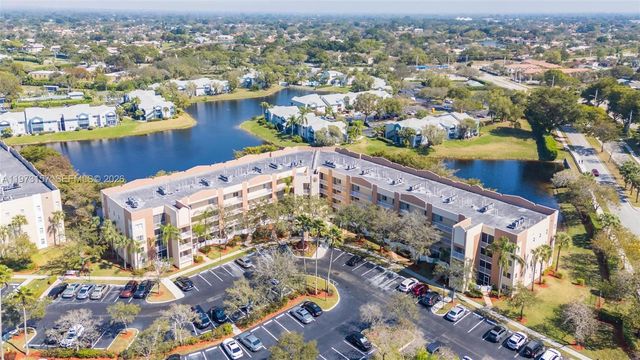 9539 Weldon Cir F214, Tamarac, FL 33321