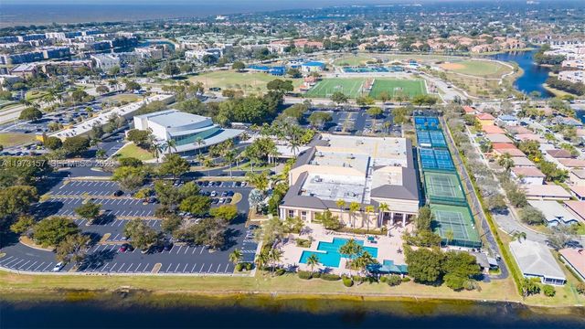 9539 Weldon Cir F214, Tamarac, FL 33321