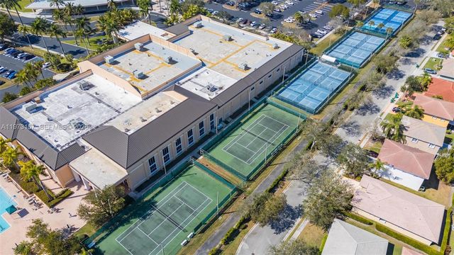 9539 Weldon Cir F214, Tamarac, FL 33321