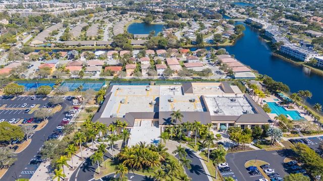 9539 Weldon Cir F214, Tamarac, FL 33321