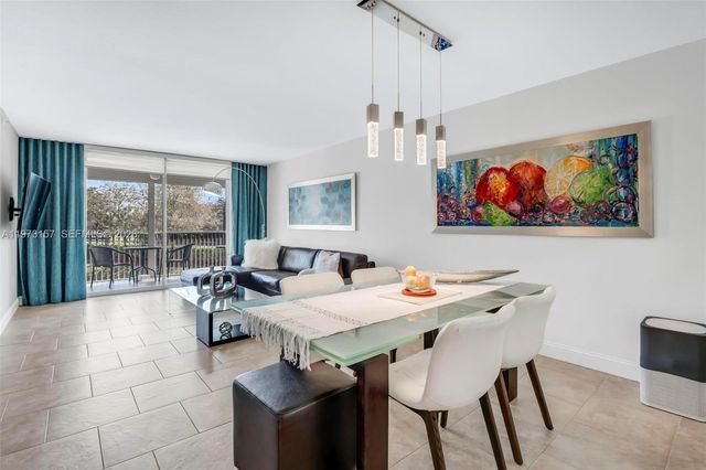 9539 Weldon Cir F214, Tamarac, FL 33321