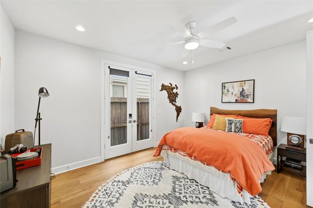 830 Wakefield Drive A, Houston, TX 77018