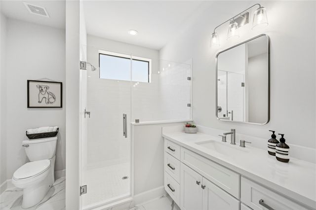 830 Wakefield Drive A, Houston, TX 77018