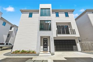 830 Wakefield Drive A, Houston, TX 77018