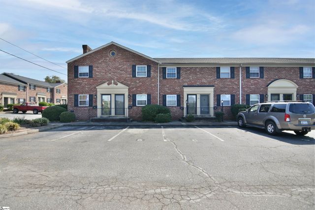 2530 E North Street, Greenville, SC 29615